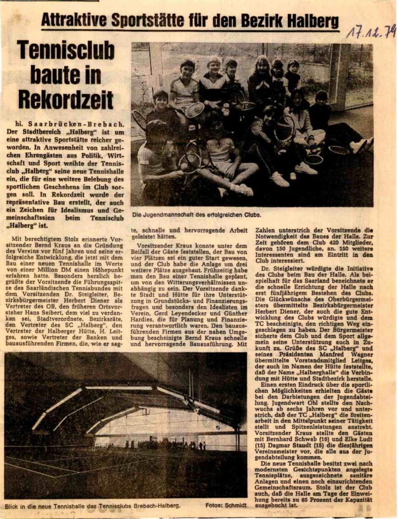 Zeitungsartikel aus dem Jahr 1979 über den Bau der Tennishalle